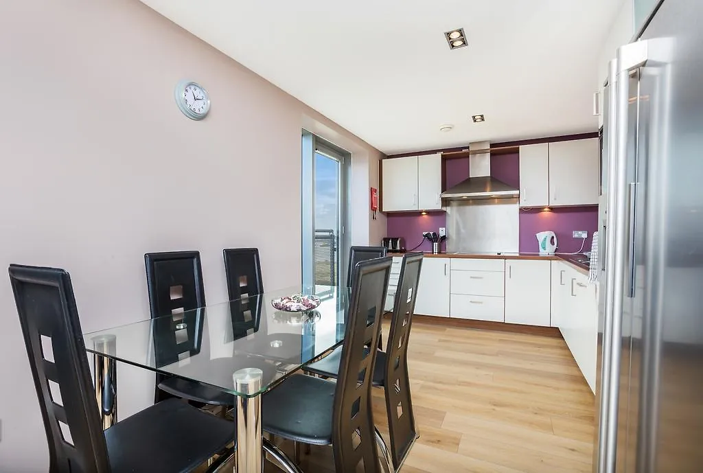 Hot-El-Apartments Edinburgh Waterfront 4*,  United Kingdom