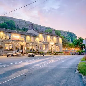 https://the-tennants-arms.yorkshirehotels.net